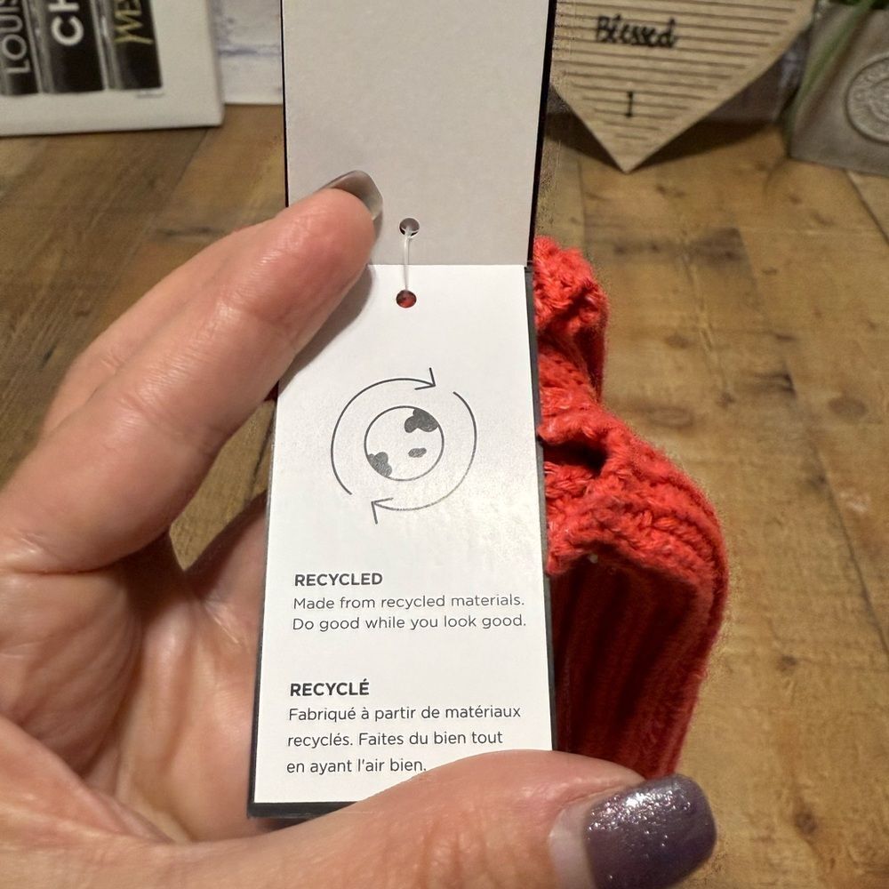 Echo Super Soft Fingerless Gloves Nwt - image 3